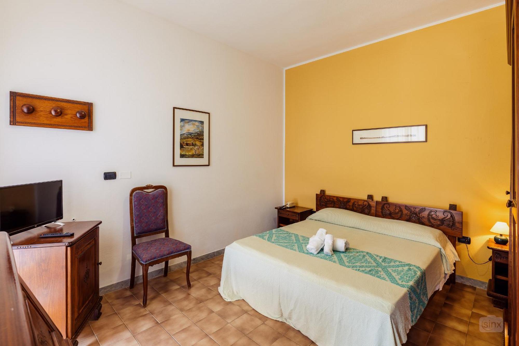 Malaspina Hotel & Resort Bosa Exterior photo