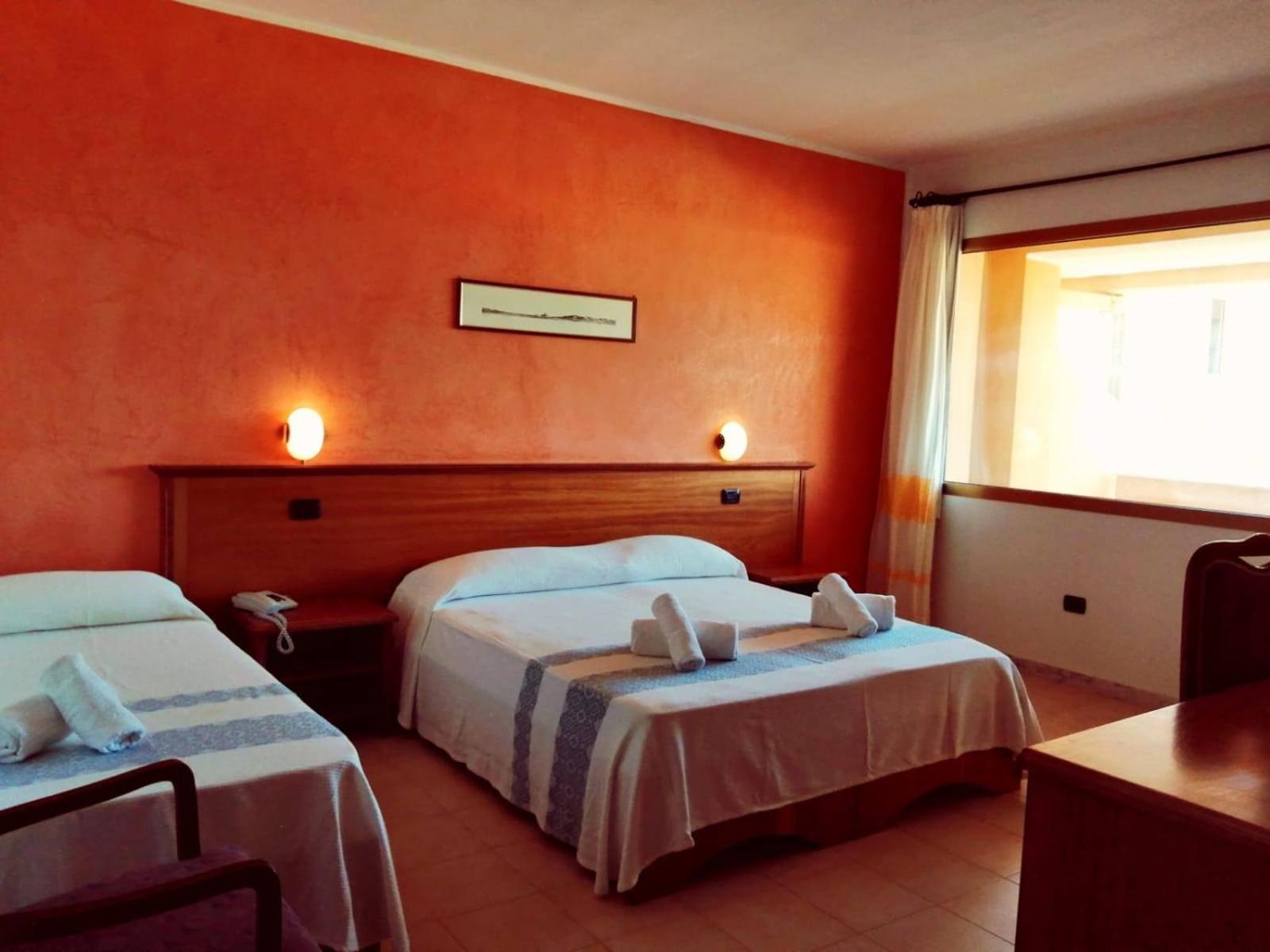 Malaspina Hotel & Resort Bosa Exterior photo